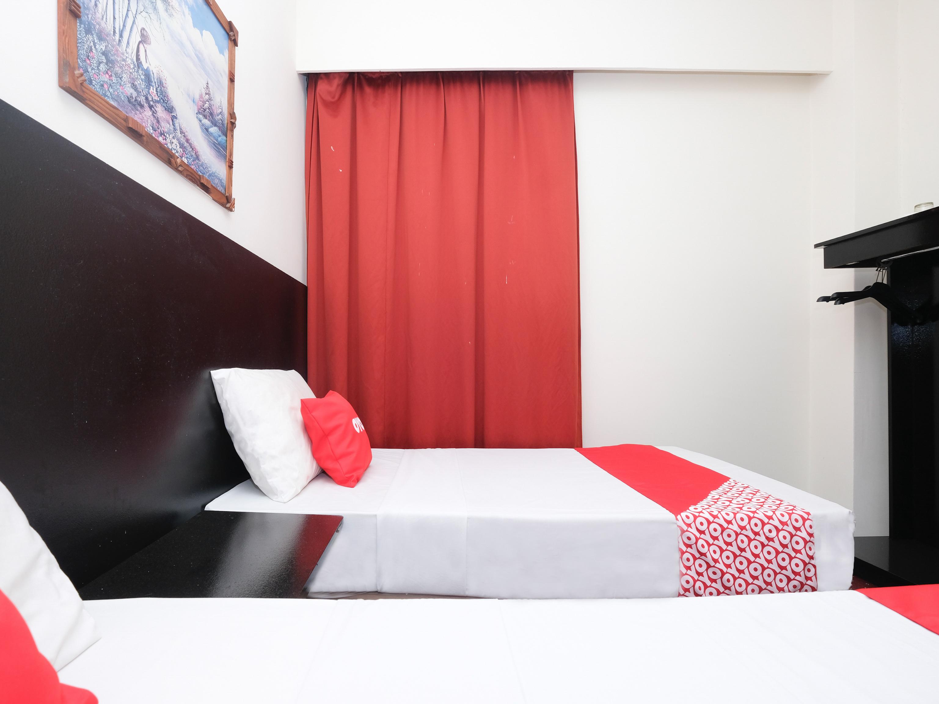 Hotel Sri Sutra - Sungai Buloh Petaling Jaya Buitenkant foto