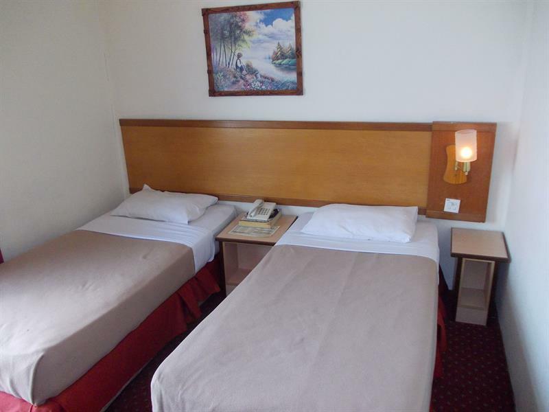 Hotel Sri Sutra - Sungai Buloh Petaling Jaya Buitenkant foto